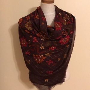 YVES SAINT LAURENT SHAWL/SCARF